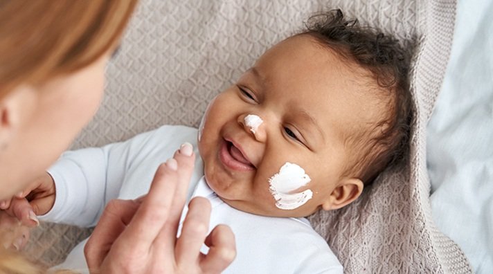 How to Select Body Lotion Considering Your Baby’s Skin Requirements